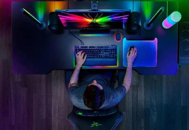 游戏本！CES 2025雷蛇电竞新品一瞥pg电子模拟器试玩灯厂推出RTX5090(图3)