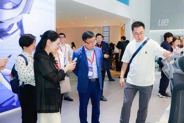 一年入40亿为中国人造“撑腰椅”pg试玩县城企业做到全球销量第(图2)